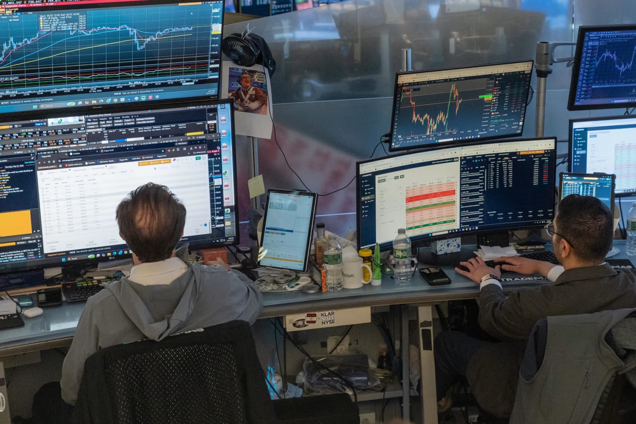 Stocks are partying like it’s 1999. Americans haven’t felt this bad in 70 years.